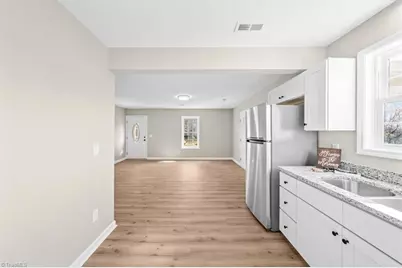 105 Mendota Avenue, Lexington, NC 27292 - Photo 14