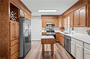 763 Country Club Rd Ext, Wilkesboro, NC 28697 - Photo 20