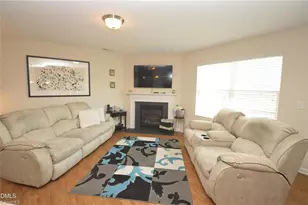 7505 Oliver Park Dr, Whitsett, NC 27377 - Photo 6