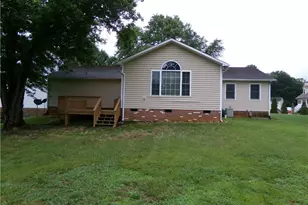 844 Leichester Square Ct, Kernersville, NC 27284 - Photo 6