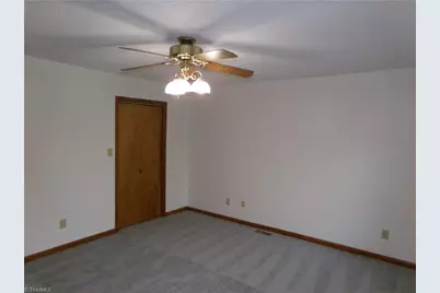 844 Leichester Square Court, Kernersville, NC 27284 - Photo 26