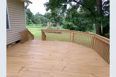 844 Leichester Square Court, Kernersville, NC 27284 - Photo 8