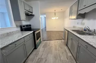 2620 Guyer St, High Point, NC 27265 - Photo 4