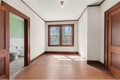 1419 Westbrook Drive, Winston-Salem, NC 27103 - Photo 14