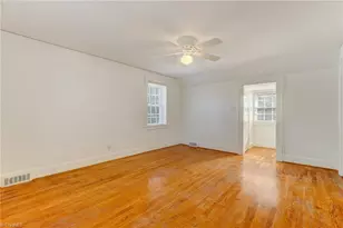 406 Westdale Pl, Greensboro, NC 27403 - Photo 24