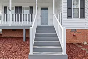 250 Cloverfield Ct, Winston-Salem, NC 27127 - Photo 4