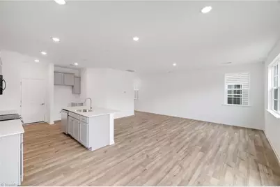 5289 Amaryllis Way, Winston-Salem, NC 27104 - Photo 8