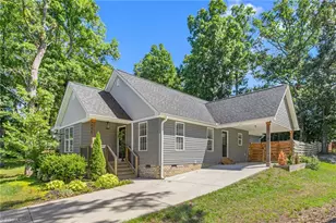 629 Rockspring Rd, High Point, NC 27262 - Photo 4