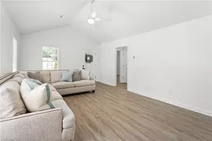 629 Rockspring Rd, High Point, NC 27262 - Photo 10