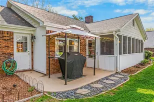 1053 Windwood Dr, Kernersville, NC 27284 - Photo 26