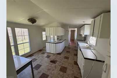 2050 Pondarosa Drive, Kernersville, NC 27284 - Photo 14