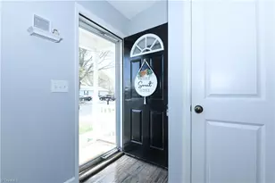 407 Church St, Kernersville, NC 27284 - Photo 2