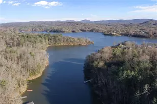 490 Blue Heron Ln, Wilkesboro, NC 28697 - Photo 4
