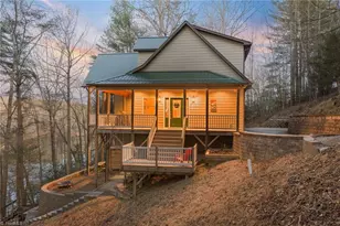 490 Blue Heron Ln, Wilkesboro, NC 28697 - Photo 6