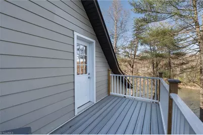490 Blue Heron Lane, Wilkesboro, NC 28697 - Photo 34