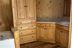 3085 Stonehenge Rd, Thomasville, NC 27260 - Photo 10