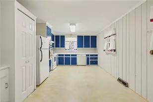 1301 Watson Ave, Winston-Salem, NC 27103 - Photo 8