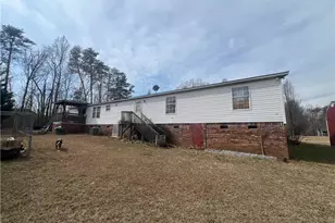 1024 Frans Rd, Westfield, NC 27053 - Photo 24