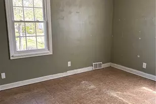 2849 Cockerham St, Winston-Salem, NC 27127 - Photo 6