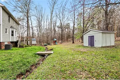 401 Sherwood Court, Eden, NC 27288 - Photo 18