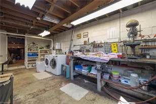 111 Pratt St, Madison, NC 27025 - Photo 32