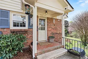 1003 McDowell Dr, Greensboro, NC 27408 - Photo 4