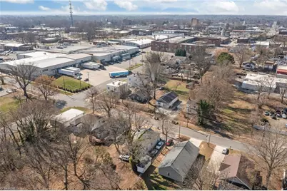 204 Holt Street, Burlington, NC 27217 - Photo 10