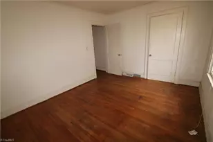 2389 Greensboro St Ext, Lexington, NC 27295 - Photo 6