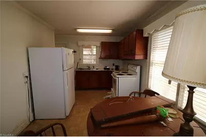 2389 Greensboro Street Extension, Lexington, NC 27295 - Photo 14