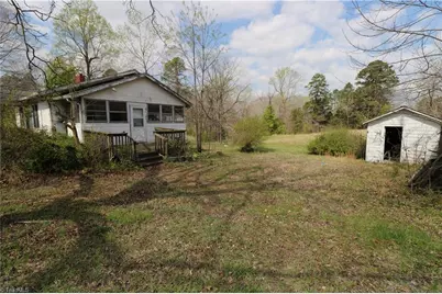 2389 Greensboro Street Extension, Lexington, NC 27295 - Photo 20