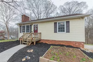 2047 Old Mountain Rd, Lexington, NC 27292 - Photo 2