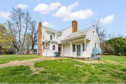 606 E Springfield Road, High Point, NC 27263 - Photo 24