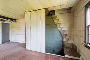 606 E Springfield Rd, High Point, NC 27263 - Photo 16