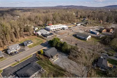 913 N Bridge Street, Elkin, NC 28621 - Photo 36