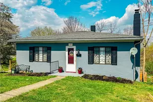 722 Maiden Ln, Mount Airy, NC 27030 - Photo 1