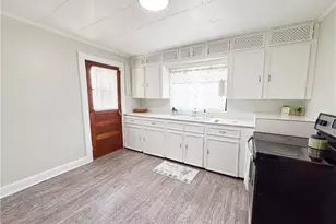 722 Maiden Ln, Mount Airy, NC 27030 - Photo 6