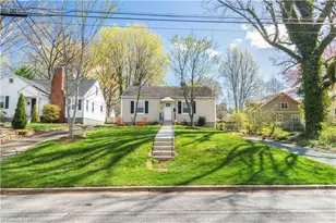 1139 Martin St, Winston-Salem, NC 27103 - Photo 2