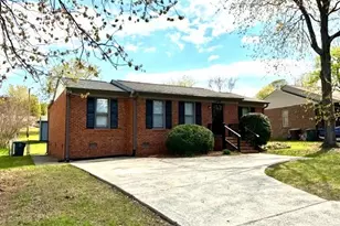 1809 Acorn Rd, Greensboro, NC 27406 - Photo 2