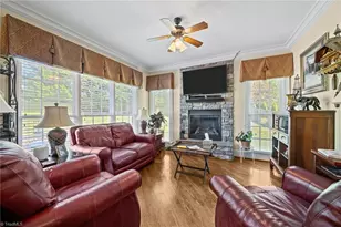 2403 N Beech Ln, Greensboro, NC 27455 - Photo 10