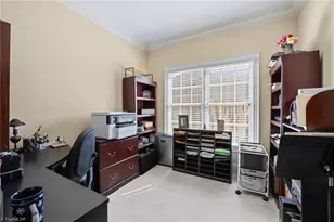 2403 N Beech Ln, Greensboro, NC 27455 - Photo 18