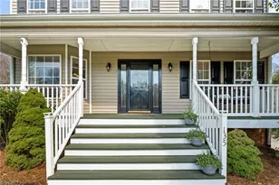 135 Valleyoak Ct, Clemmons, NC 27012 - Photo 4