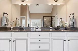 193 Kiawah Island Dr, Winston-Salem, NC 27107 - Photo 20