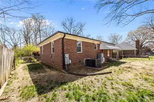 1515 Woodland Ave, Burlington, NC 27215 - Photo 26