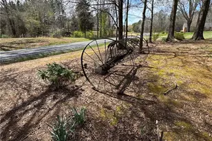 3932 Piney Mountain Rd, Walnut Cove, NC 27052 - Photo 10