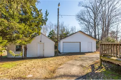 2465 Griffith Road, Winston-Salem, NC 27103 - Photo 22