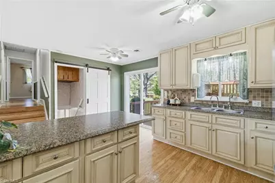 4661 Kings Gate Drive, Winston-Salem, NC 27101 - Photo 16