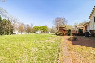 4661 Kings Gate Dr, Winston-Salem, NC 27101 - Photo 32