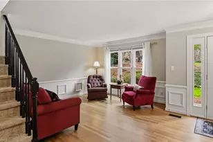 97 Shadylawn Dr, Winston-Salem, NC 27104 - Photo 4