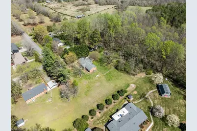 523 & 525 Carlann Valley Road, McLeansville, NC 27301 - Photo 4