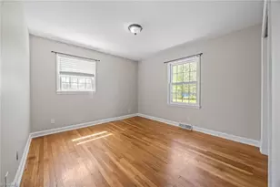 523 & 525 Carlann Valley Rd, McLeansville, NC 27301 - Photo 14